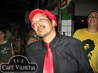 /album/shows-solo/foto-para-propaganda-do-site-cafe-vilhena-rio-claro-jpg/